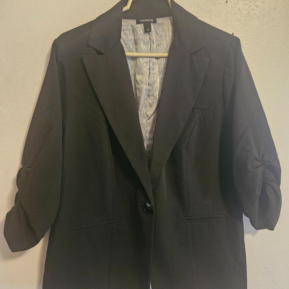 Torrid One-Button Blazer 3/4 Scrunch Sleeves Black Plus Size 1X